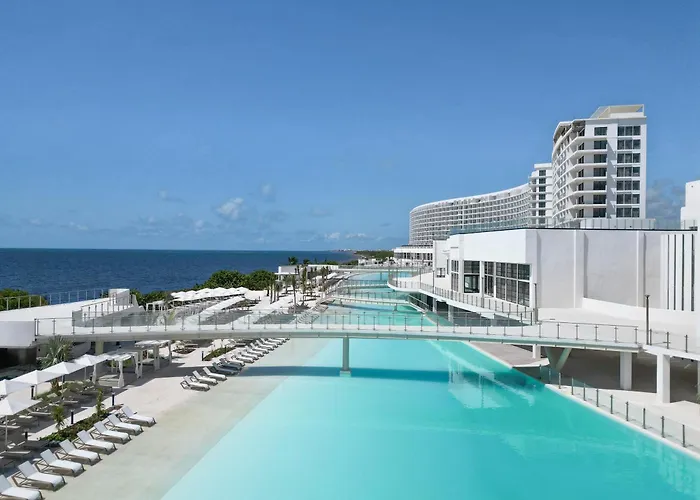 Ava Resort Cancun